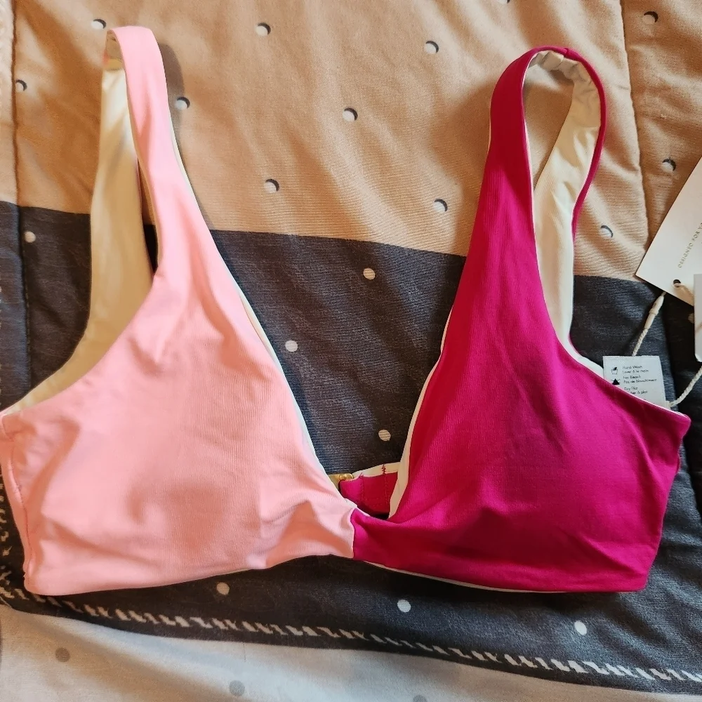 LSPACE Luna Bikini Top in Crystal Pink & Bougainvillea SIZE SMALL NWT - Picture 2 of 5